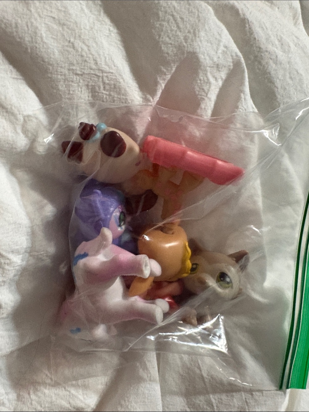 Bagged Littlest Pet Shop Figures - Multicolor Play Set